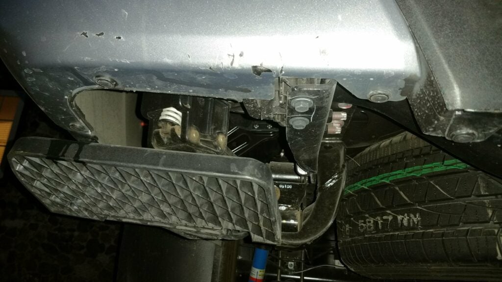 The wheel assembly was also damaged.